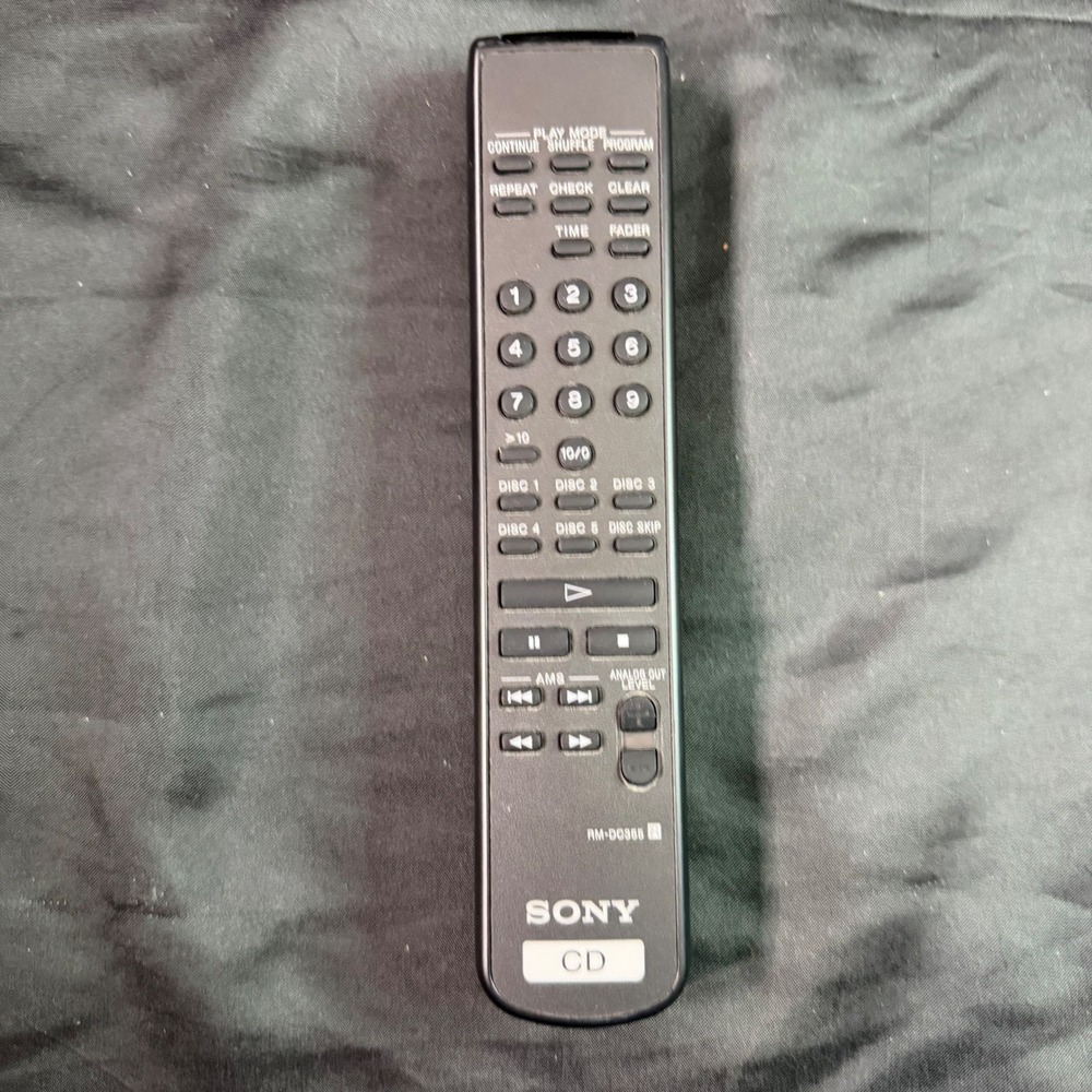 Sony RM-DC355 Remote Control for CD Player Multi Disc Changer Black